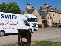https://swiftremovalsltd.co.uk/ website