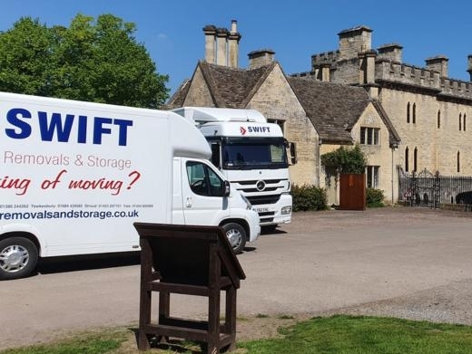 https://swiftremovalsltd.co.uk/ website