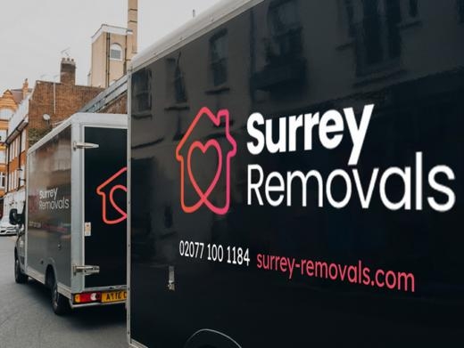 https://surrey-removals.com website